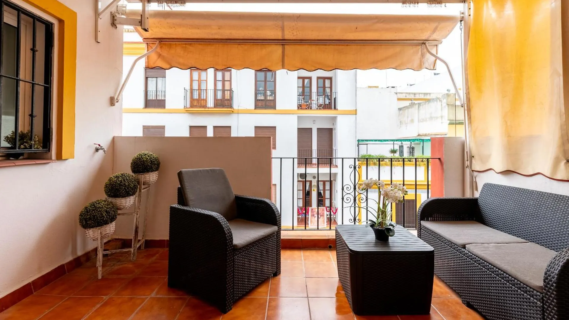 Appartamento Aoa Casa Triana Familiar Con Terraza Siviglia