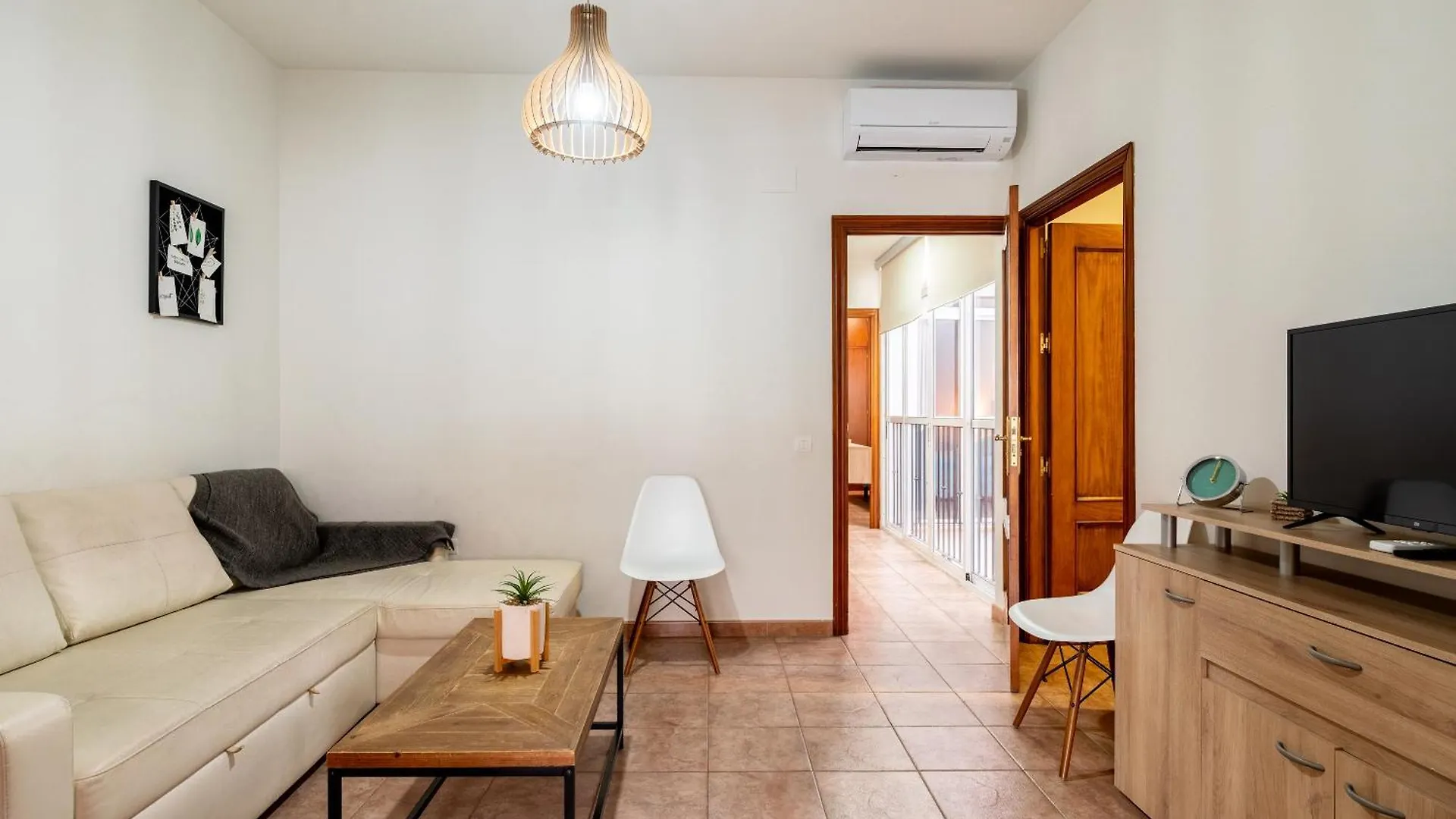 Appartamento Aoa Casa Triana Familiar Con Terraza Siviglia 0*,  Spagna